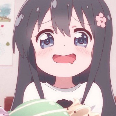 女演员表演时裙子被火焰引燃